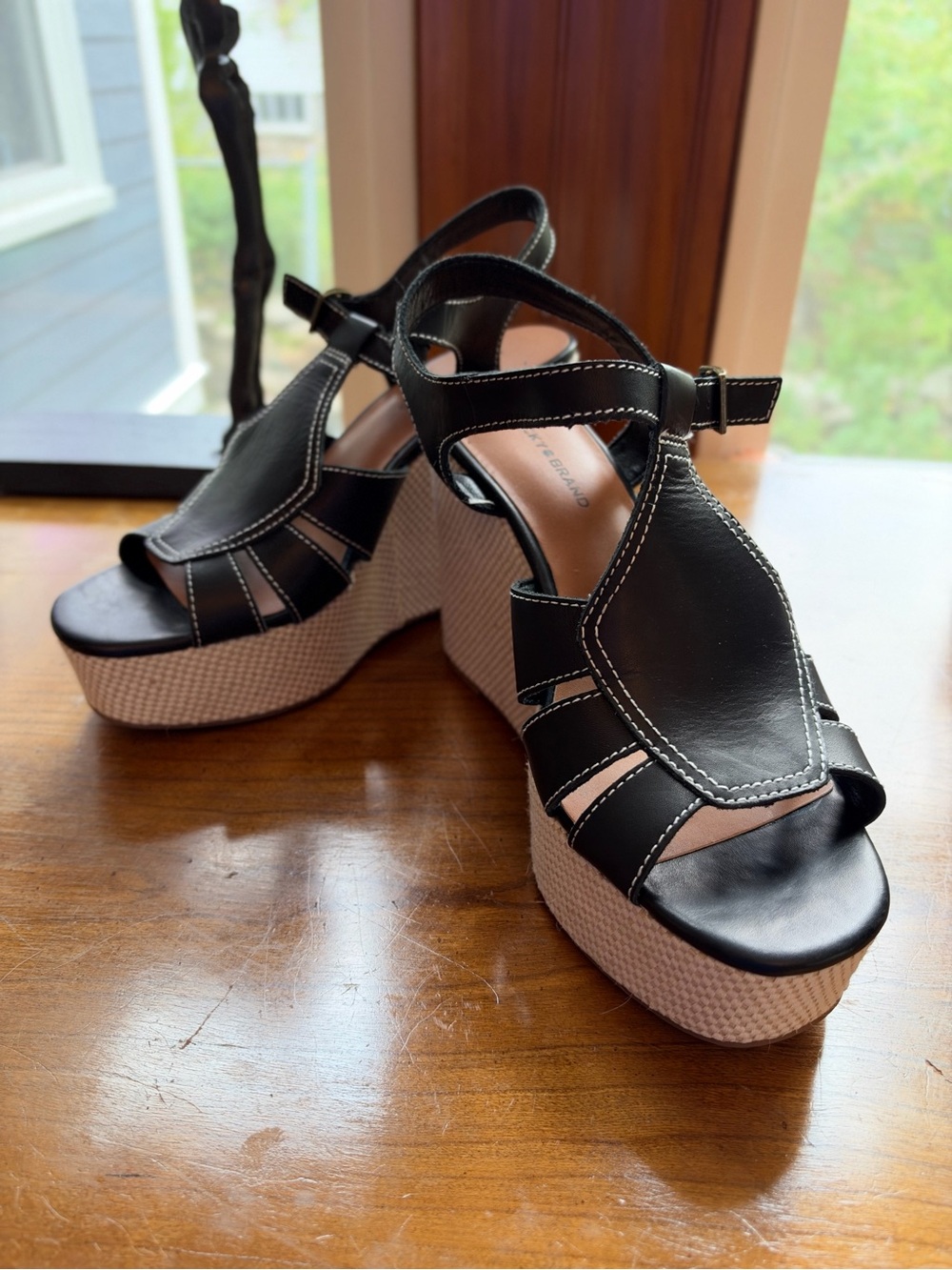 NWOT! Lucky Brand Ressica Black Leather Platform Wedge Sandals 9.5 M Y2K